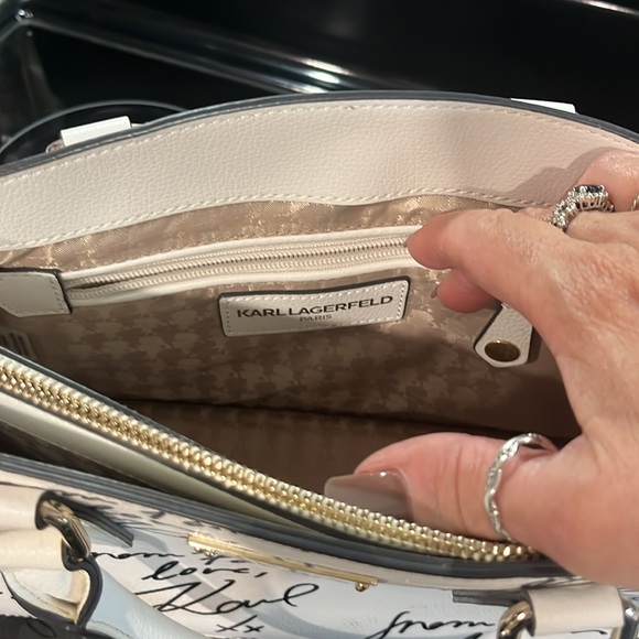 Brand new and she’s a beauty - Picture 4 of 13